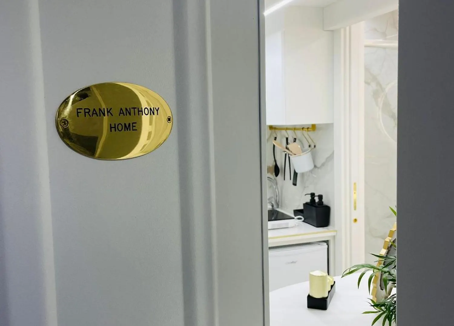 נאפולי Frank Anthony Home דירה